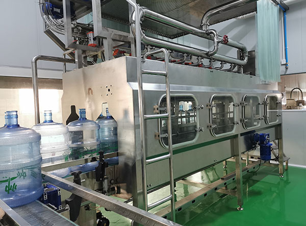 1200BPH三步閥灌裝機